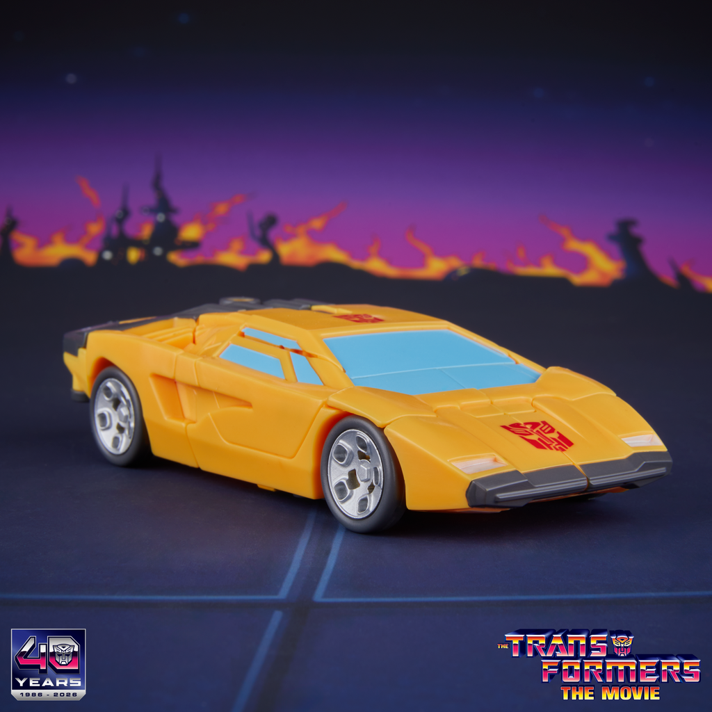 Transformers Studio Series The Transformers: The Movie Deluxe Class Sunstreaker